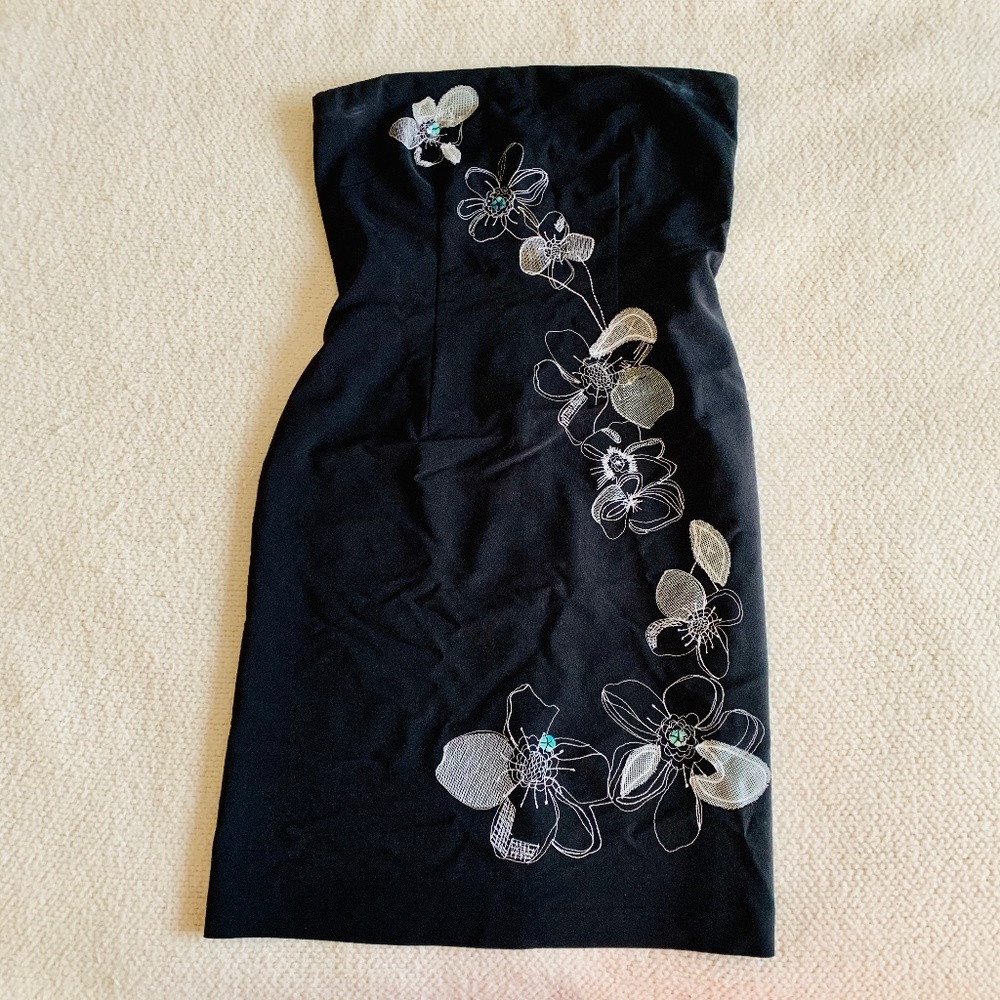 2/$30 New York & Co. Black Strapless Dress